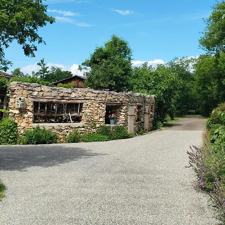 Juliette Tentvakanties Luksusowy namiot Saint-Antonin-Noble-Val
